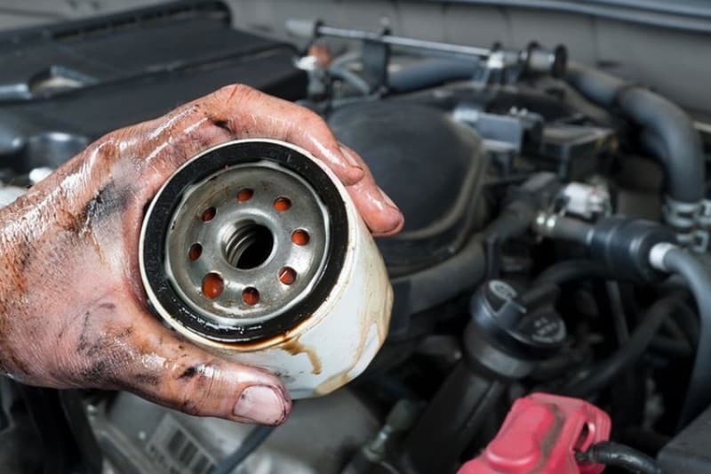 Biaya Service Ganti Filter Oli dan Tips Merawatnya agar Awet