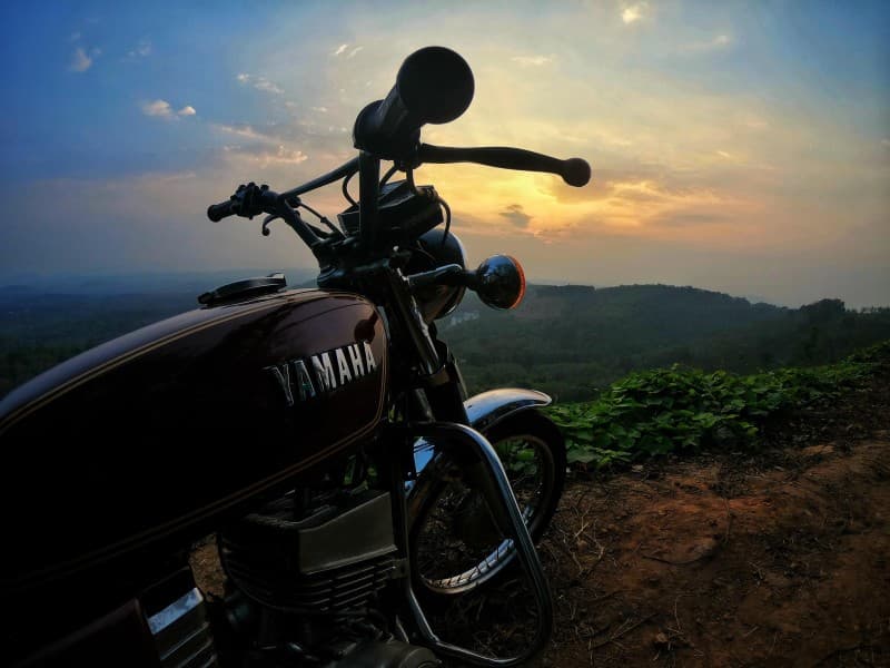 Daftar Motor Listrik Yamaha Terbaru 2023, Bisa Connect ke Apple Watch!