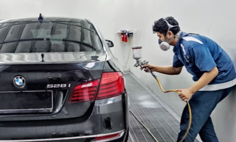 Biaya Cat Mobil di Bengkel Resmi dan Umum, Warna Lengkap!