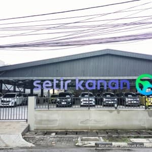 Setir Kanan Hadir di Kuningan! Solusi Cari Mobil Bekas di Jakarta