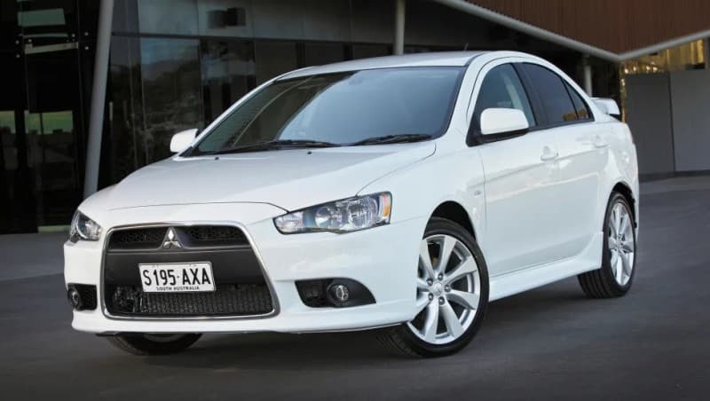 Mobil Mitsubishi Lancer, Legendaris Rally yang Kini Harganya 30 Jutaan Saja