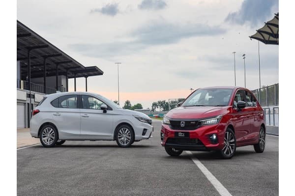 Spesifikasi Honda Jazz Vs Honda City Hatchback Hatchback, Pilih yang Mana?