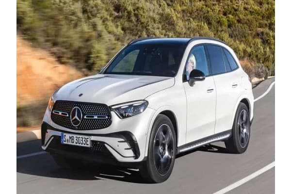 Spesifikasi Mercedes Benz GLC 300, SUV Premium Harga 1,4 Miliar