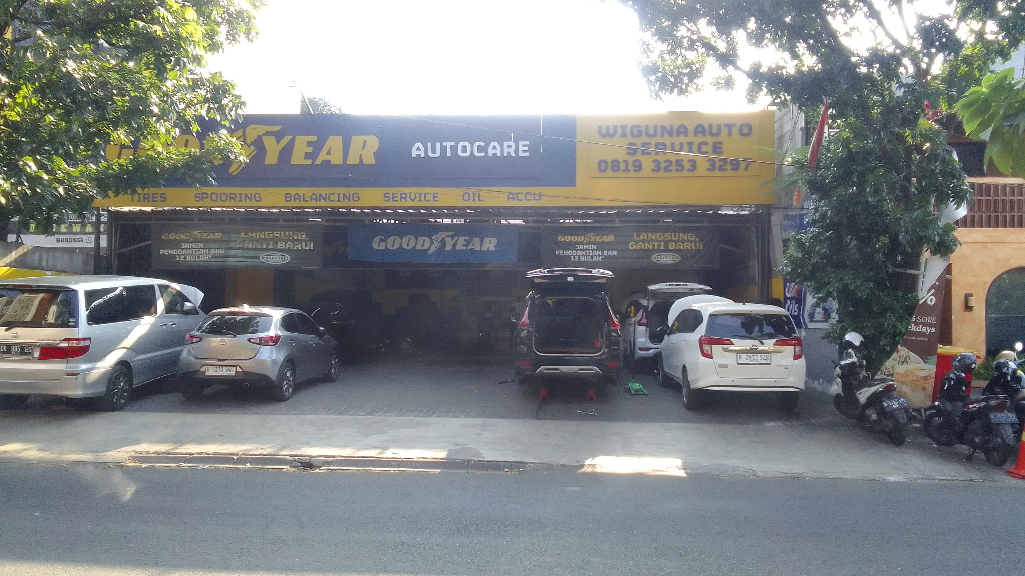 Wiguna Auto Service