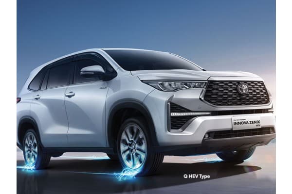 Ingin Beli Innova Zenix Bekas? Intip Spesifikasinya & Harganya!