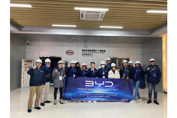 Setir Kanan Intip BYD Mega Factory, Hasilkan 1200 Mobil Sehari!