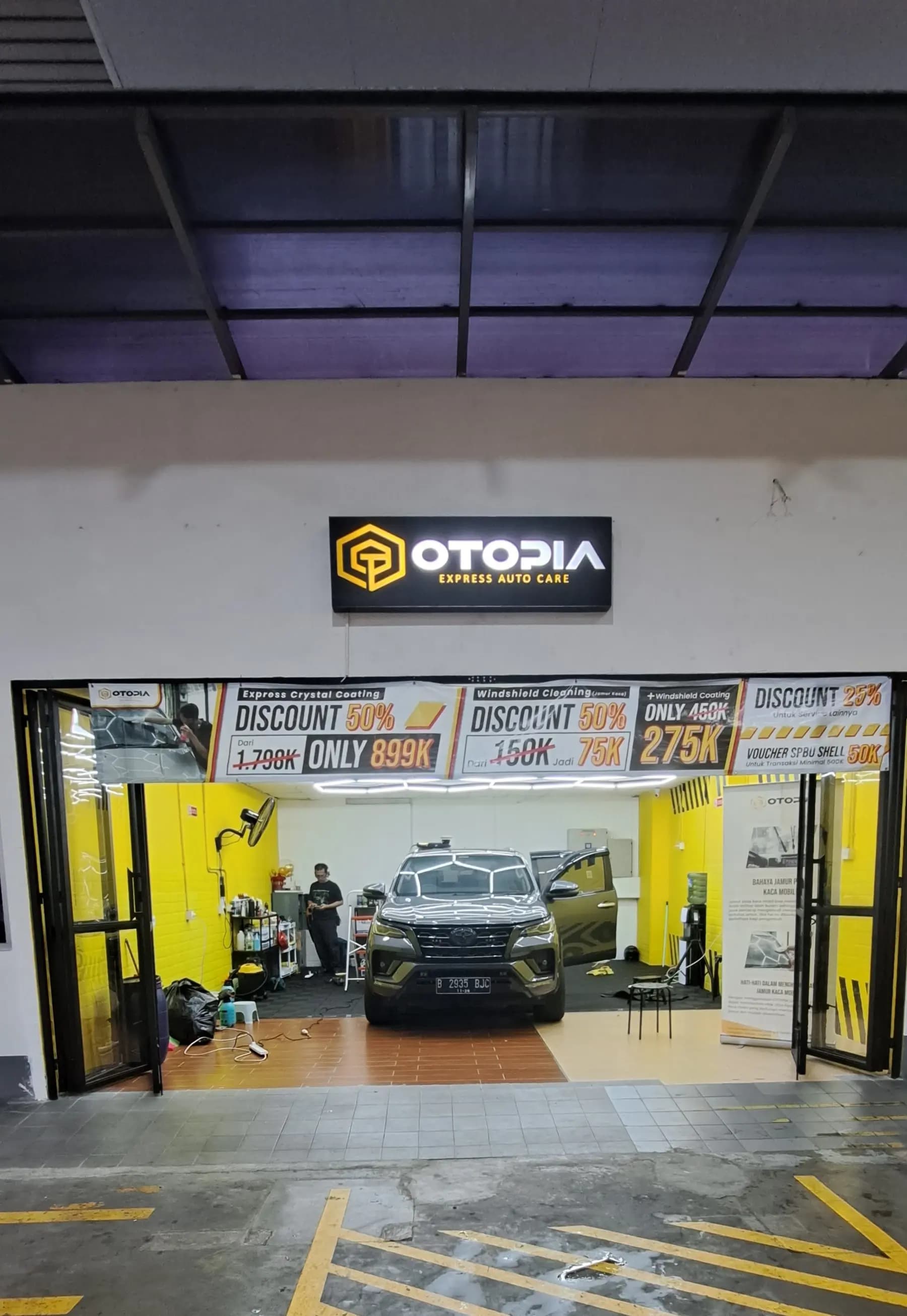 Otopia Express S Parman