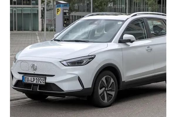 Kelebihan Kekurangan MG ZS EV, SUV Listrik Rakitan Indonesia