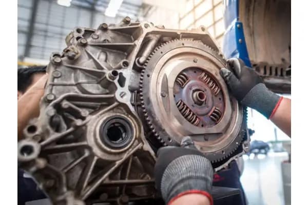 Apa itu Kampas Kopling? Ini Fungsi, Jenis dan Tips Merawatnya