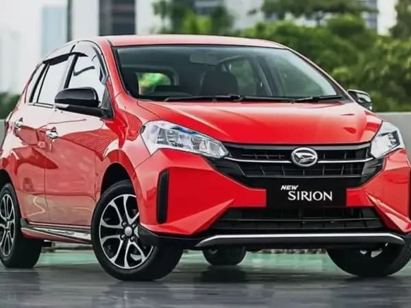 Cari Mobil Murah 2024? Intip Rekomendasi Daihatsu Sirion Bekas