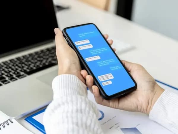 Cara Mudah Akses Menu Chat di Setir Kanan