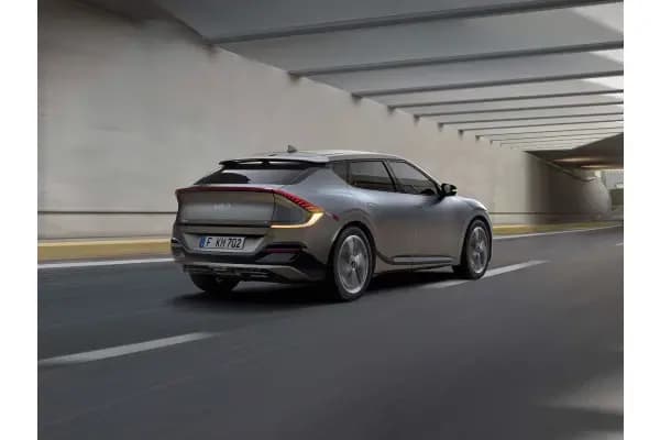 Road Trip 1.182,5 KM Pakai Mobil KIA EV6 GT Line, Irit banget!