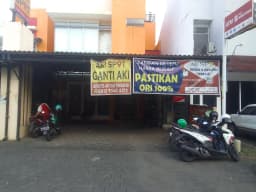 Aki Spot