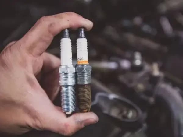 5 Rekomendasi Busi Mobil Innova Terbaik dan Tahan Lama