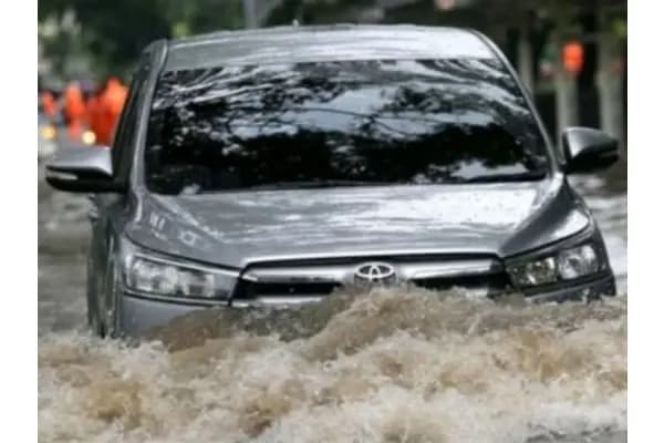 Awas Water Hammer Mobil! Kenali Dampak, Pencegahan, dan Mengatasinya