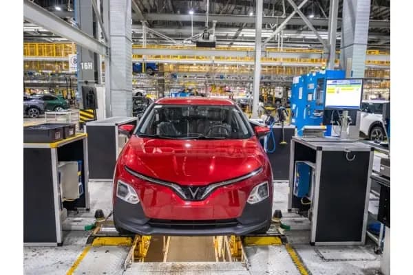 Orang Terkaya di Vietnam Siap Mempertaruhkan Seluruh Uangnya Untuk EV Dream