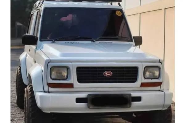 Review Daihatsu Taft Rocky Bekas, Mobil SUV Hanya 175 Jutaan!