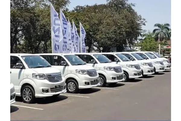 Terkenal Keren, Intip 3 Harga Mobil APV Terbaru Tahun 2025!