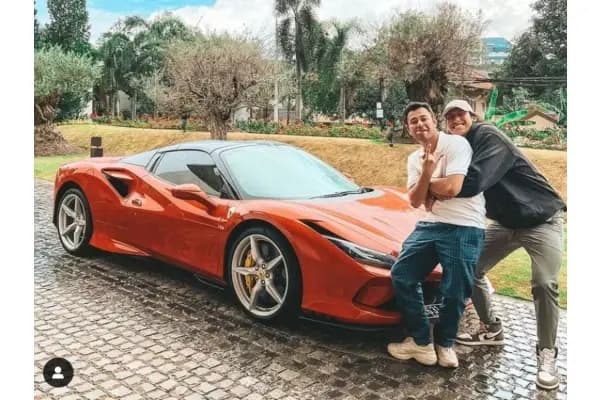 Harga Mobil Ferrari F8 Spider, Supercar Mewah Milik Raffi Ahmad