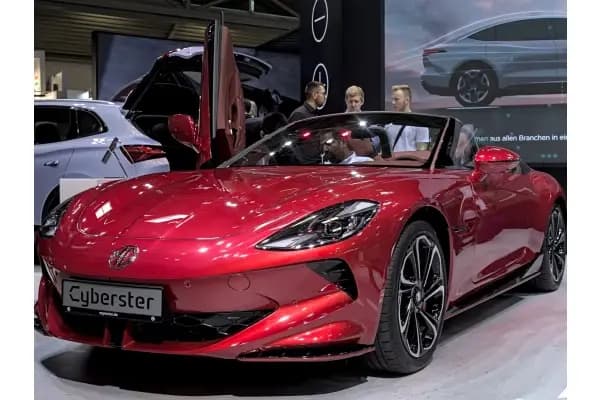 MG Cyberster Hadir di GIIAS 2024, Ini Dia Keunggulannya!