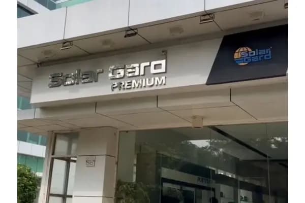 Perlindungan Terbaik Untuk Kaca Film Mobil Dengan Solar Gard!