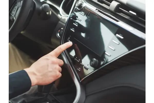 5 Komponen Audio Mobil dan Fungsinya yang Harus Kamu Tahu