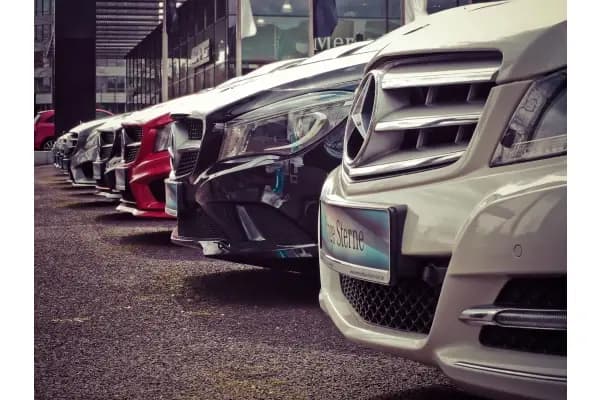 Bursa Mobil Bekas Bandung: Rekomendasi dan Pilihan Mobilnya