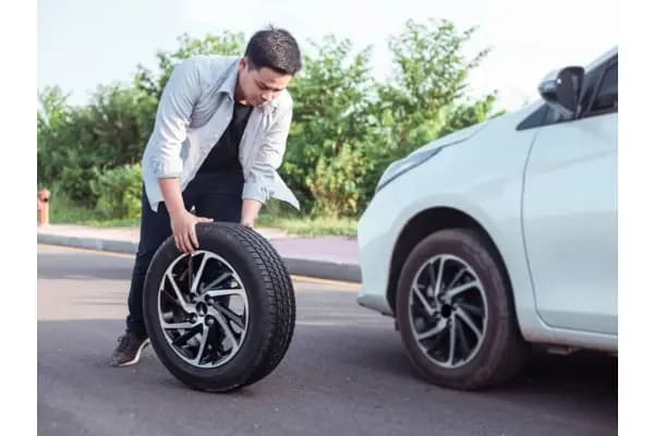 Ban Mobil Aus? Ini 6 Ban Mobil Terbaik dan Murah!