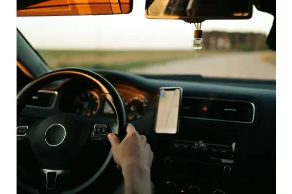 15 Rekomendasi Parfum Mobil Mewah dan Tahan Lama!