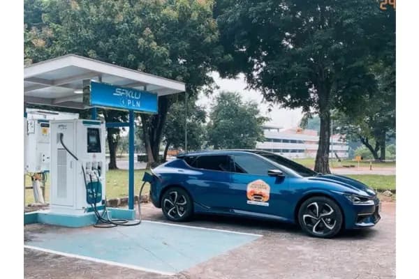 7 Mobil Hybrid Termurah, dari Ertiga sampai Yaris Cross