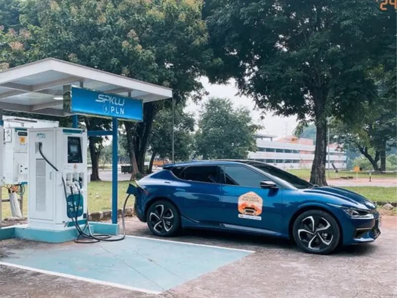 7 Mobil Hybrid Termurah, dari Ertiga sampai Yaris Cross