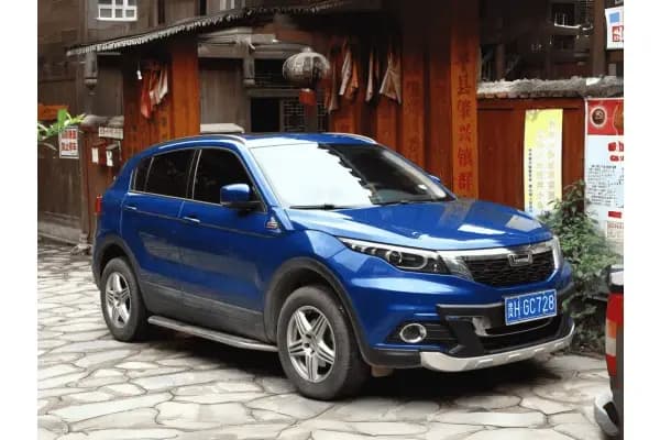 Apa Itu SUV? Kenali Pengertian, Kelebihan, & Jenisnya