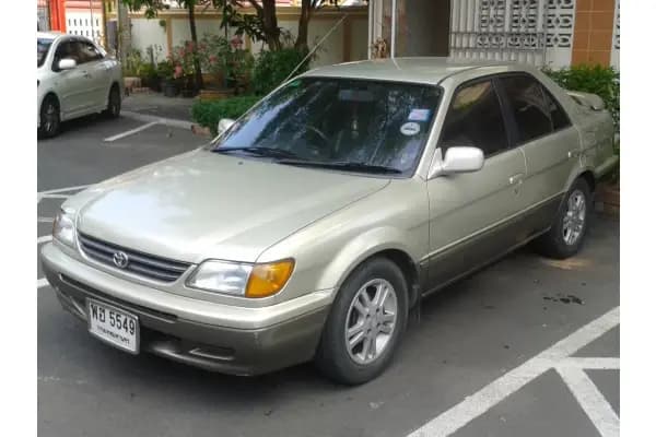 Toyota Soluna: Sedan Bekas Legendaris yang Irit dan Tangguh