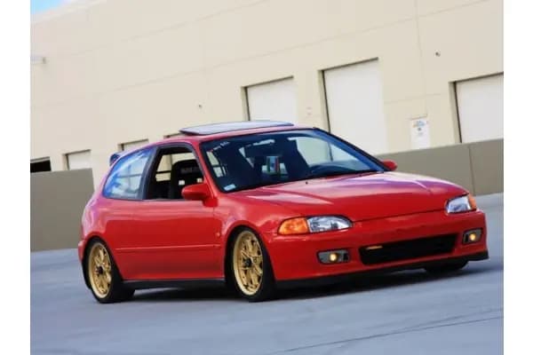 Spesifikasi Civic Estilo, Mobil Jadul yang Kini Naik Daun!