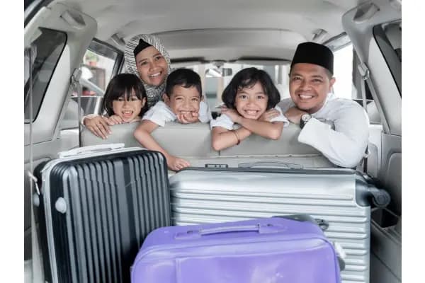 6 Tips Berkendara Saat Mudik, Biar Perjalanan Lancar!