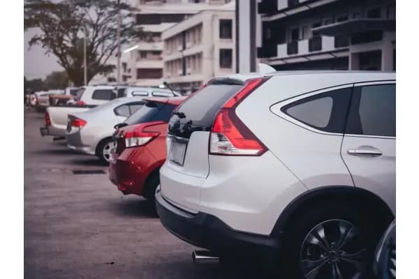 Rush 2020: Spesifikasi, Fitur, Ulasan & Harga