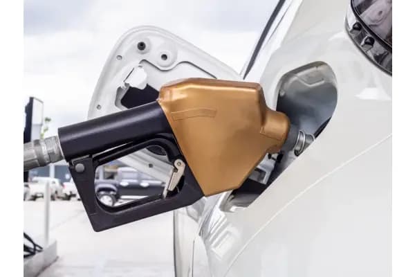 Diklaim Irit, Berapa Konsumsi BBM Grand Livina?