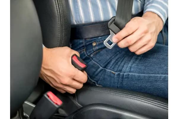 14 Fitur Keselamatan pada Mobil yang Wajib Kamu Tahu!