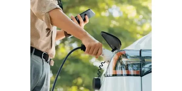 Panduan Lengkap Pajak Mobil Listrik di Indonesia: Jenis, Tarif, dan Regulasi Terbaru