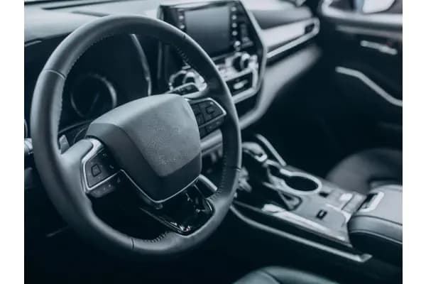 7 Alasan Penting Interior Mobil Harus Bersih, Harga Jualnya Tinggi!