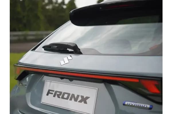 Suzuki Fronx 2025: Ini Spesifikasi, Interior, Fitur, dan Harganya!