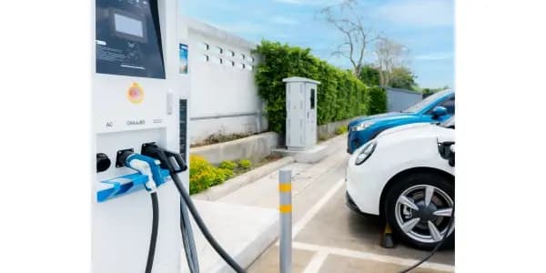 Charger Mobil Listrik: Jenis, Cara Kerja & Tips Memilihnya
