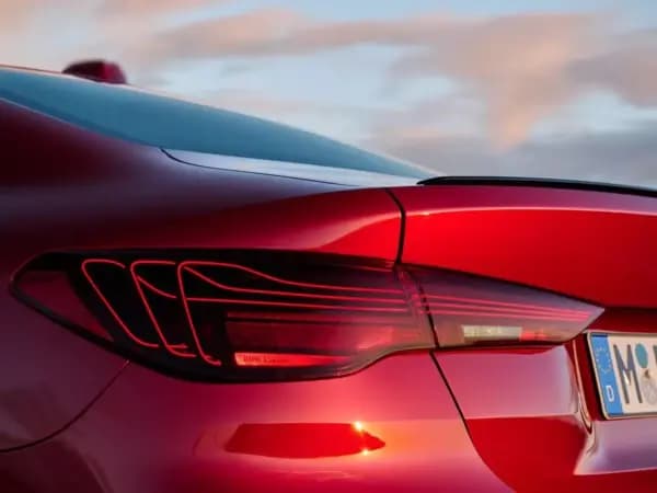 BMW 430i, Si Ganteng Dua Pintu dengan Interior Futuristik