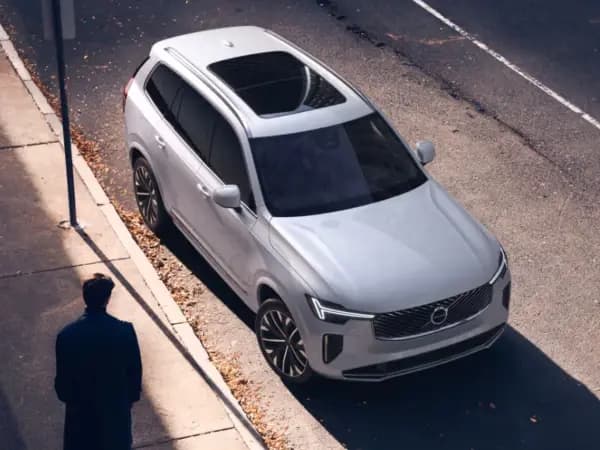 Intip Facelift Volvo XC90 2025, Sentuhan Mewah khas Skandinavia!