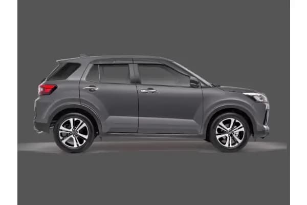 Kredit Daihatsu Rocky, SUV Kompak Andal & Modern!