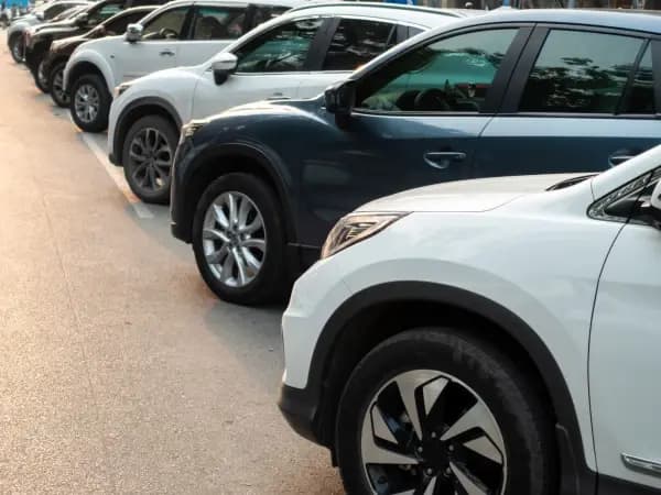 Hyundai Avega: Spesifikasi, Tipe, Review, Kelebihan & Harga Bekas