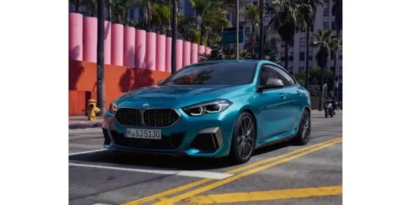 Intip Spesifikasi dan Keunggulan BMW Seri 2, Mobil Sporty yang Stylish!