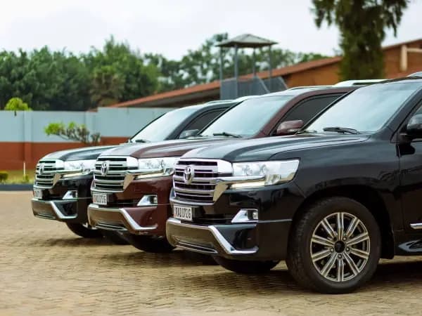 Daftar Harga Mobil Panther Touring Bekas Dibawah 100 Jutaan!