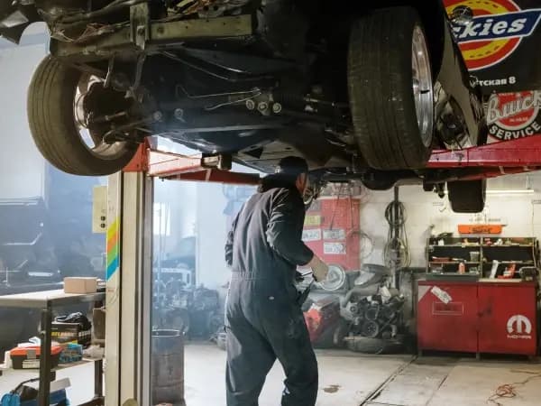 Cara Servis Kaki Kaki Mobil, Komponen, Biaya & Tips Merawat