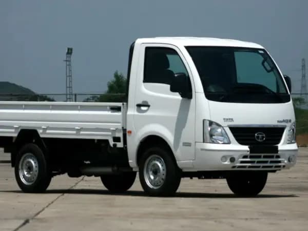 5 Rekomendasi Mobil Pick Up Bekas Murah, Cocok untuk Usaha Kecil!